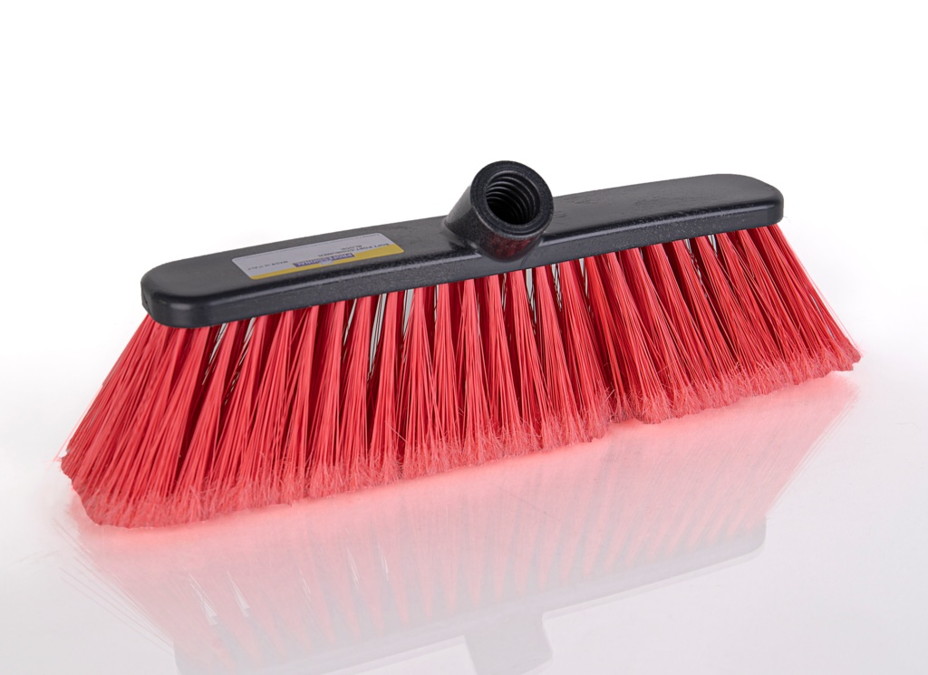 FCO Soft Deluxe Broom - Red