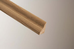 Oak Weather Bar - 900mm