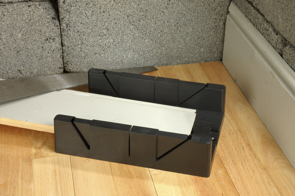 Mega Mitre Box - 325 x 235 x 80